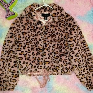 NEW)))TAGS....VS PINK KNOW ONE CARES PINK CHEETAH JACKET 🐆 SIZE OVERSIZED SMALL